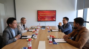 Scene of the symposium.