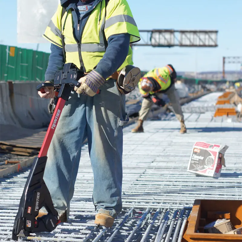 Max RB400T-E Stand up Twintier Rabar Tying Tool